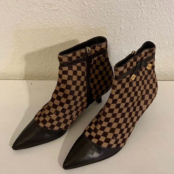 Vintage Fur/Leather Louis Vuitton Booties - Picture 1 of 5